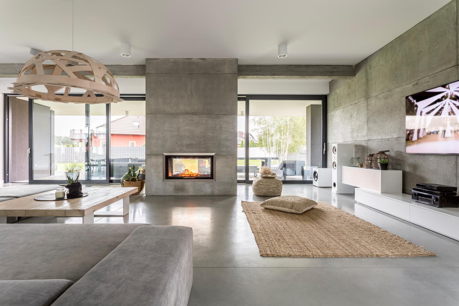 spacious-villa-with-cement-wall-2024-10-18-08-50-10-utc.jpg